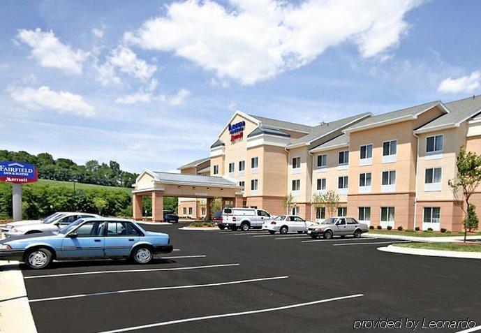 Fairfield Inn & Suites ווית'וויל מראה חיצוני תמונה