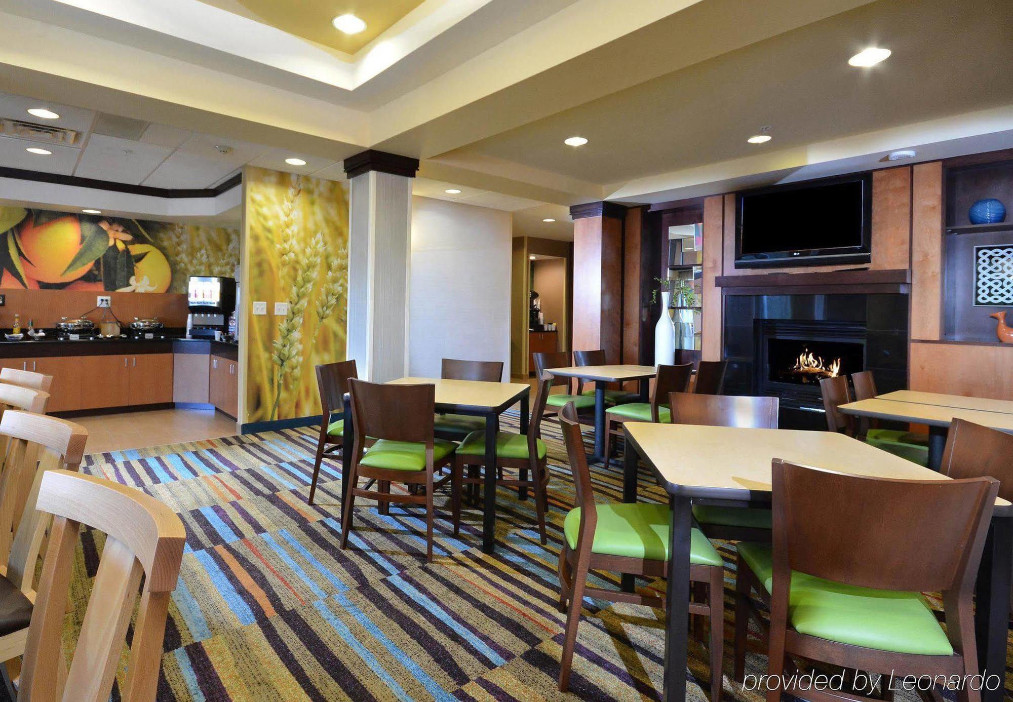 Fairfield Inn & Suites ווית'וויל מראה חיצוני תמונה